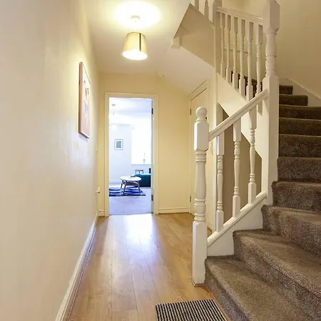 Апартаменты Spacious 3Beds Flat In The Vibrant Northen Quarter *