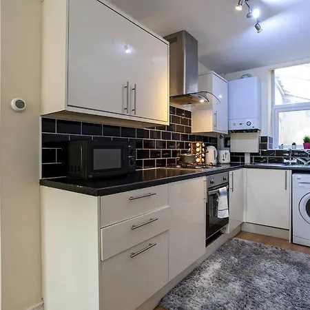 Spacious 3Beds Flat In The Vibrant Northen Quarter Апартаменты Манчестер