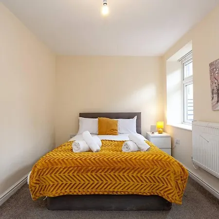 Апартаменты Spacious 3Beds Flat In The Vibrant Northen Quarter