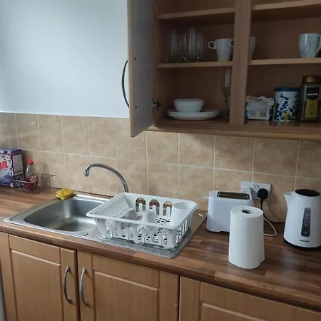 Cheerful 3 Bedrooms Apartment Manchester