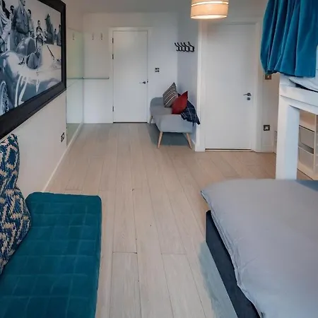 Apartment City Centre Modern 3bed 2bath Penthouse Northern Quarter, Sleeps 10 *