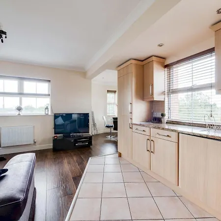 Pass The Keys Lovely 1 Bed Overlooking Park * Manchester