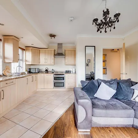 Pass The Keys Lovely 1 Bed Overlooking Park Lejlighed *