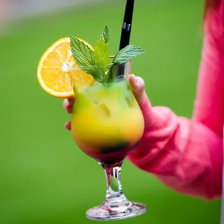 Hotel Weston Hall - Halls Of Manchester