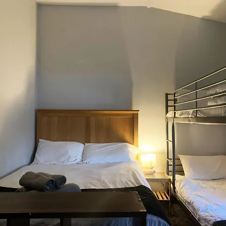 Otel Gorton Mount 2*