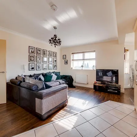 Pass The Keys Lovely 1 Bed Overlooking Park * Manchester