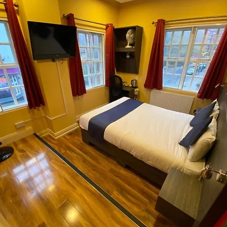 Hotel Ville Hotel 3*