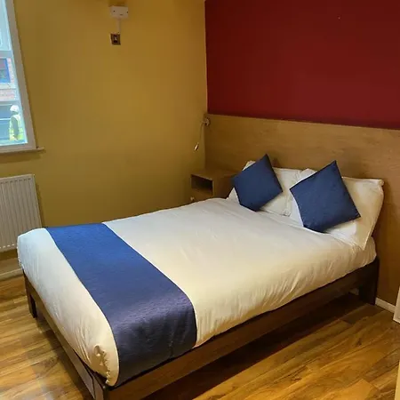 Ville Hotel 3*
