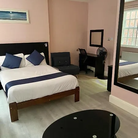 Hotel Ville Hotel 3*