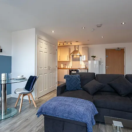 Stylish 1 Bed Apt - Fallowfield - Free Parking * 맨체스터