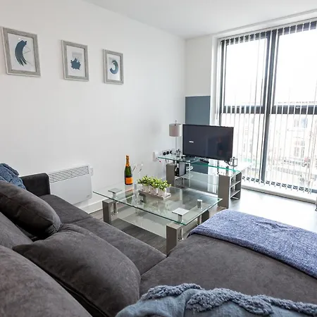 Stylish 1 Bed Apt - Fallowfield - Free Parking Daire