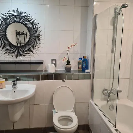 2.6 A Melia House Apartment Manchester
