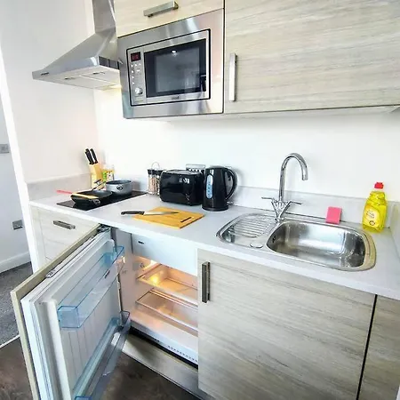 Lovely Cozy Studio Close To Oxford Road Station