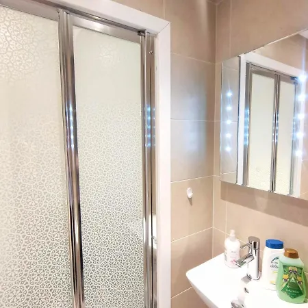 New Listing - Minimalist Studio In Center Mcr Апартаменты Манчестер