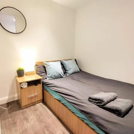 New Listing - Minimalist Studio In Center Mcr Манчестер