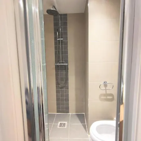 New Listing - Minimalist Studio In Center Mcr Апартаменты Манчестер