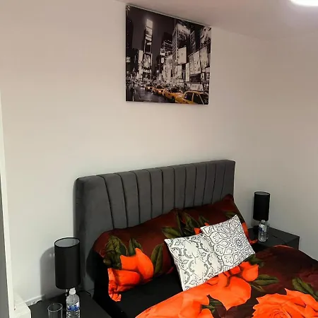 Cubana Homestay Homestay Manchester
