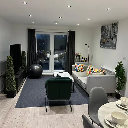 Cubana Homestay Manchester
