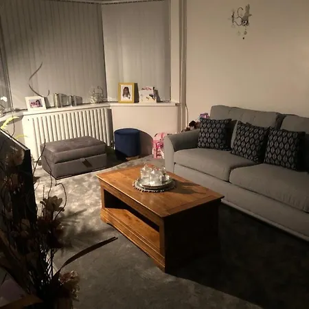 Semesterbostad Holiday Rental Luxury House In Manchester Manchester