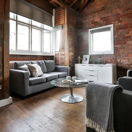 Apartment Modern & Bright Apartments In Manchester - Iq Hollingworth House