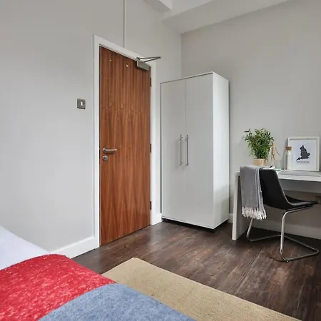 Modern & Bright Apartments In Manchester - Iq Hollingworth House Manchester