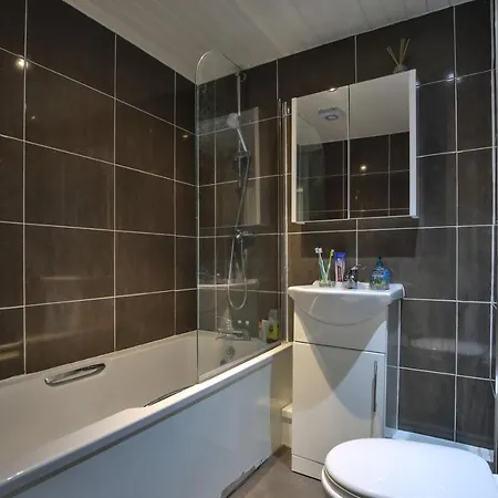 Apartment Modern & Bright Apartments In Manchester - Iq Hollingworth House Manchester