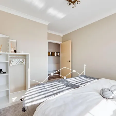 Pass The Keys Lovely 1 Bed Overlooking Park Lejlighed Manchester