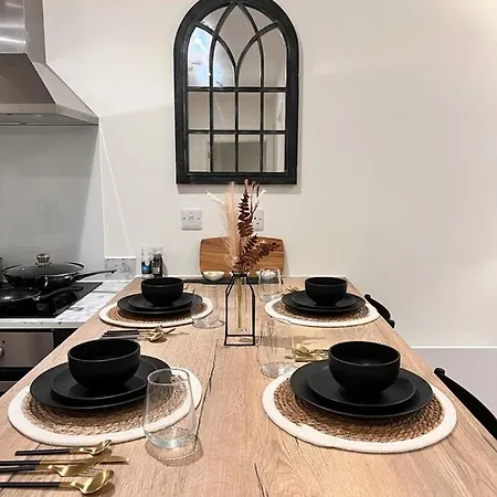 Kings Head Apartment * Манчестер