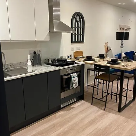 Апартаменты Kings Head Apartment
