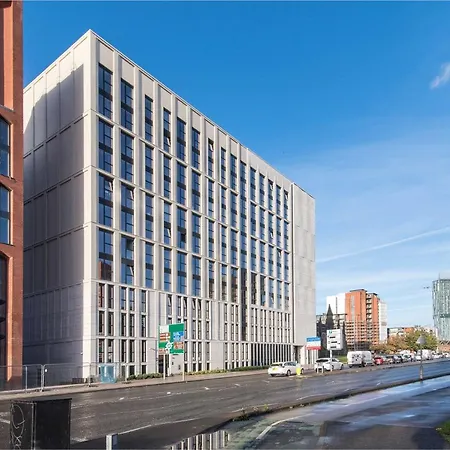 Lejlighed Ultra Modern 2 Bed Apartment - City Centre *
