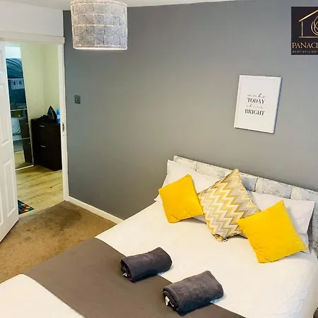 Lovely 1 Bed House Share! Free Off Road Parking! Large Rear Garden