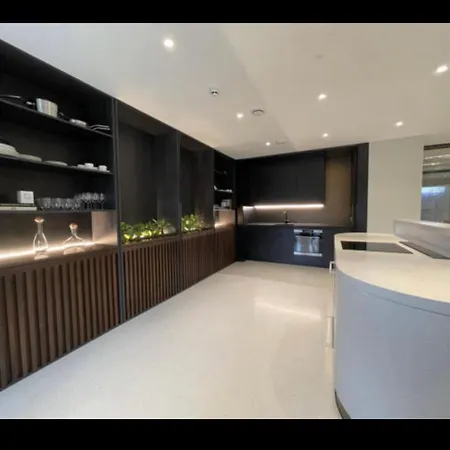 Apartamento Luxurious Centre 2 Bed *