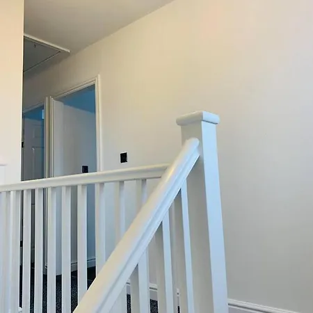 Captivating 3-Bed House In Manchester