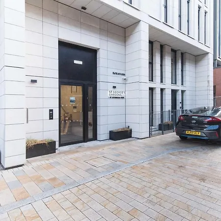 Lejlighed Ultra Modern 2 Bed Apartment - City Centre *