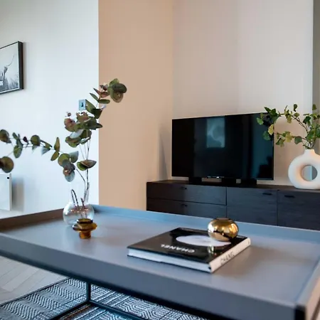 Ultra Modern 2 Bed Apartment - City Centre Lejlighed