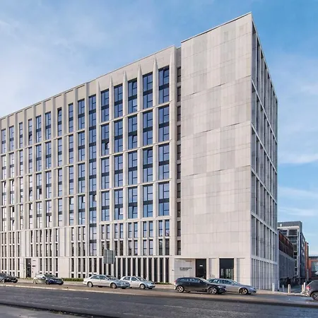 Ultra Modern 2 Bed Apartment - City Centre