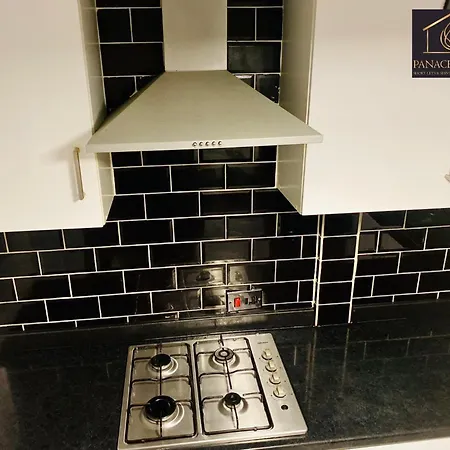 Holiday home Lovely 1 Bed House Share! Free Off Road Parking! Large Rear Garden Manchester