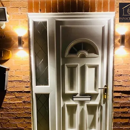 Lovely 1 Bed House Share! Free Off Road Parking! Large Rear Garden *