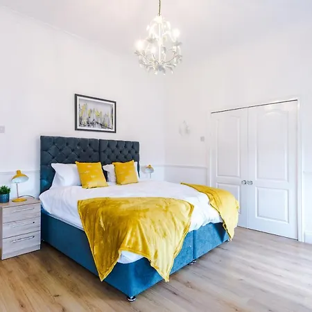 Holiday home Rest&recharge At Karma House Manchester