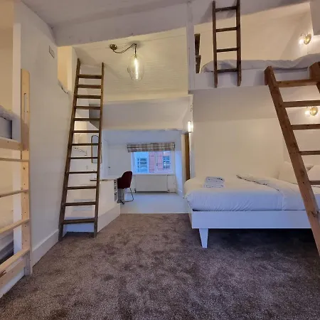 Holiday home Manchester's Only Centre Detached House *
