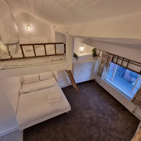 Manchester's Only Centre Detached House Holiday home Manchester