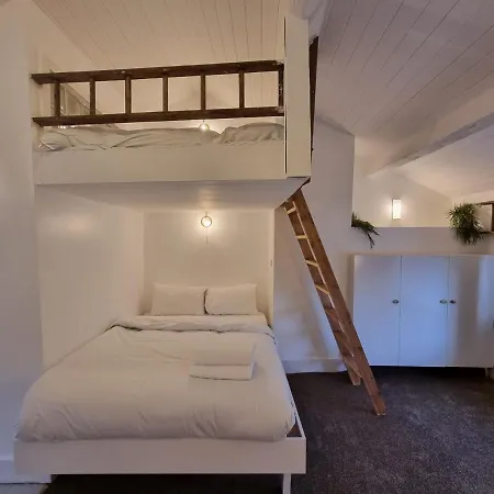 Holiday home Manchester's Only Centre Detached House