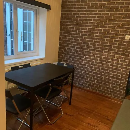 3/4 Bedroom House Manchester