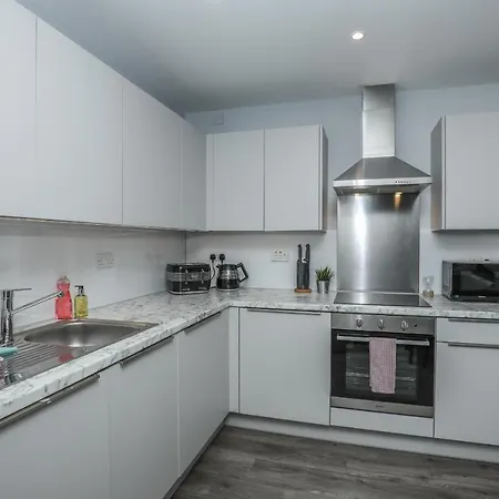 Large Stylish 3 Bed Media City Apart Free Parking Lejlighed *