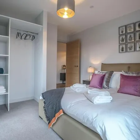 Large Luxury 3 Bed Apart Media City Free Parking Manchester