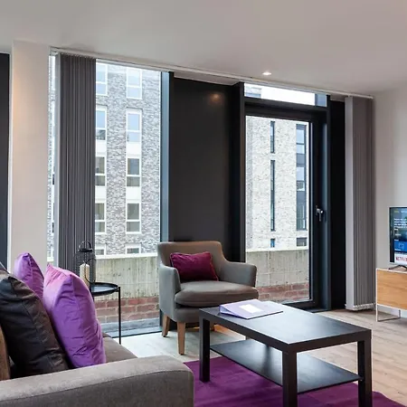 Luxury, Spacious Two Bedroom Duplex Penthouse In Manchester City Centre * Манчестер
