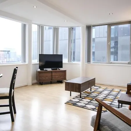 Апартаменты Stunning 2bd Flat Panoramic Views City *