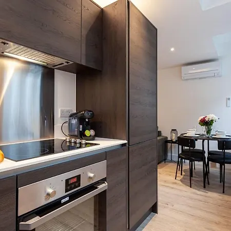 Апартаменты Luxury, Chic One Bedroom Apartment In Manchester City Centre