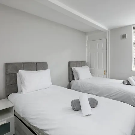 Benoit Apartment Manchester