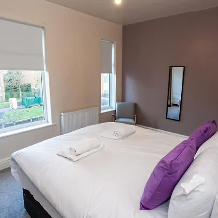 Spacious And Cosy Entire 2 Bedroom House By Bridgewater Canal, Worsley Σπίτι διακοπών *
